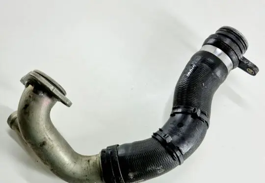 Land Rover Evoque I Engine coolant pipe/hose G4D38555BD