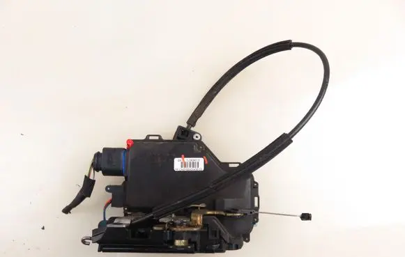 Seat Altea Rear door lock 7L0839015