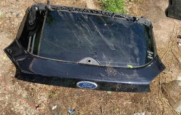 Ford Kuga I Tailgate/trunk/boot lid