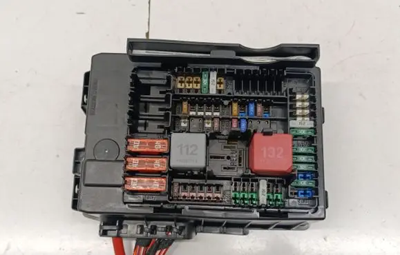 Mercedes-Benz EQE v295 Fuse module A2239061202 A2239061502