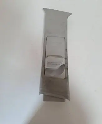 (B) pillar trim (top)