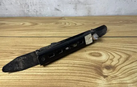 Fiat Ducato Seat belt adjustment rail 