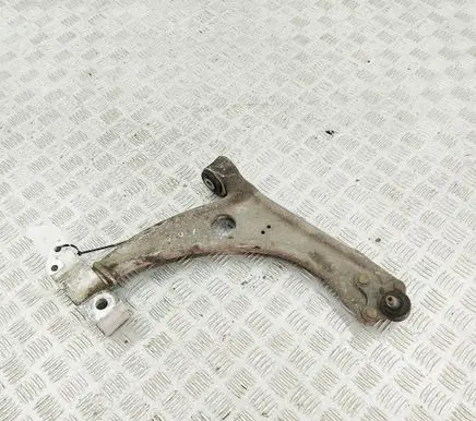 Audi Q3 8U Front lower control arm/wishbone 3C0407151G