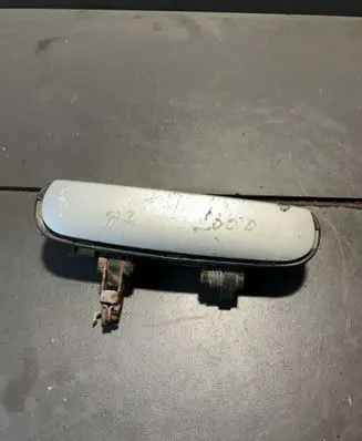 Audi A3 S3 8L Front door exterior handle 4B1837885