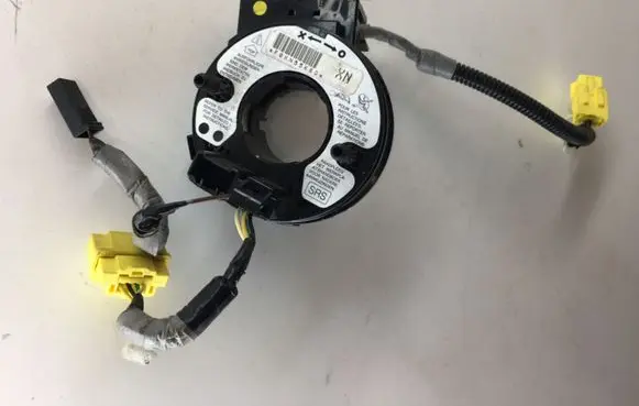 Honda FR-V Airbag slip ring squib (SRS ring) F0XN55K6Q