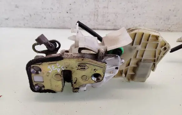 Honda Jazz Front door lock 