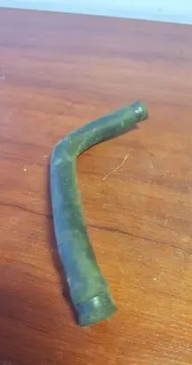 BMW 5 E34 Engine coolant pipe/hose 1384711