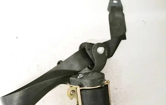 Peugeot 307 Rear seatbelt 