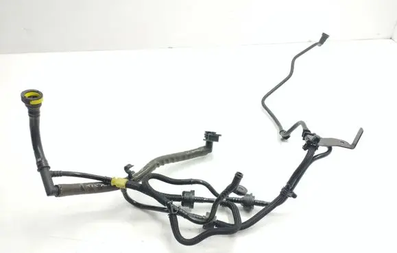 Nissan Juke II F16 Fuel line/pipe/hose 