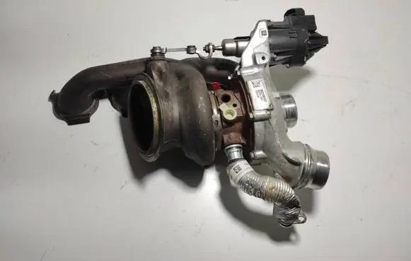 BMW 3 G20 G21 Turbo 863190407