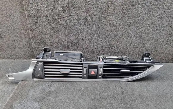 Audi A6 S6 C7 4G Dash center air vent grill 4G1820951J 4G1820951J6PS 4G0941509