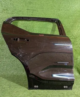 Volvo XC40 Rear door 