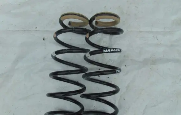 Nissan Navara D23 Rear coil spring
