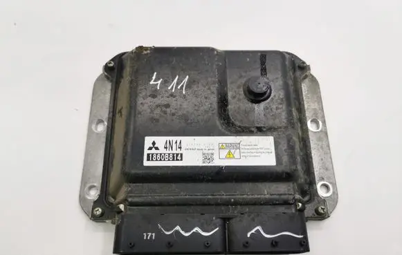 Mitsubishi Outlander Engine control unit/module 1860B814 2757001723