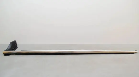 Audi A8 S8 D4 4H Front door glass trim molding 4H0853283C
