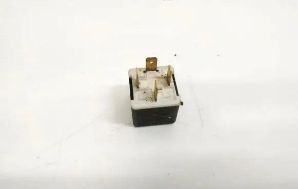 Jaguar XJ X40 Other relay 4ra00351033 4ra003510-33