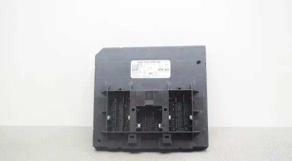 Volkswagen Touran III Central body control module 5Q0937086BL
