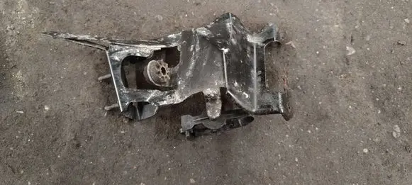 BMW 3 E90 E91 Radiator mount bracket 