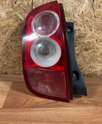 Rear/tail lights