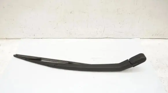 Renault Koleos I Rear wiper blade arm