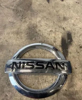 Nissan NV400 Manufacturer badge logo/emblem 90891BZ50A