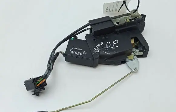 Jaguar XJ X300 Front door lock GNA1080BD