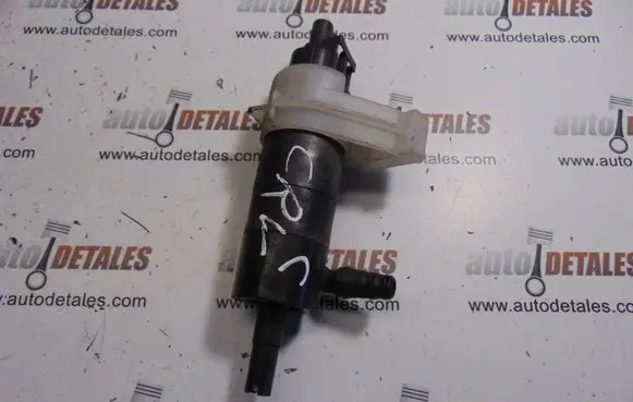 Honda CR-V Windscreen/windshield washer pump