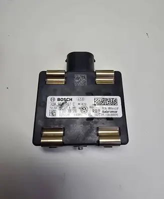 Volkswagen PASSAT B8 Distronic sensor radar 0203300598
