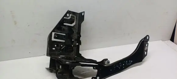 BMW X1 F48 F49 Headlight/headlamp mounting bracket 7342502