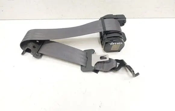 Volvo V70 Rear seatbelt 9478170