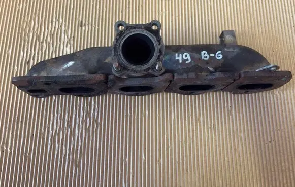 Ford Kuga II Exhaust manifold 00110980