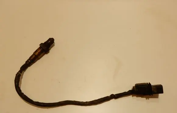 BMW 5 E60 E61 Lambda probe sensor 7791502 0405270717 50336