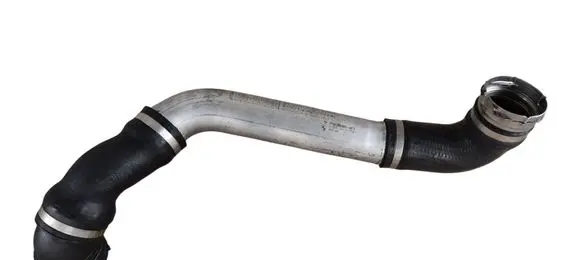 Intercooler hose/pipe