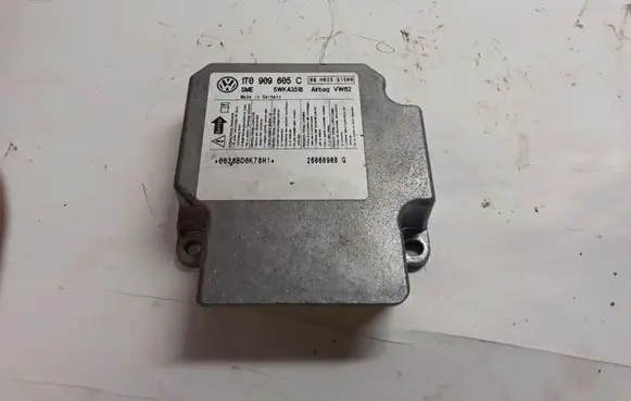 Volkswagen Touran I Airbag control unit/module 1T0909605C 5WK43518