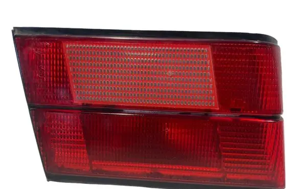 Tailgate rear/tail lights