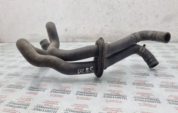 Audi A4 S4 B5 8D Engine coolant pipe/hose 8D0819699
