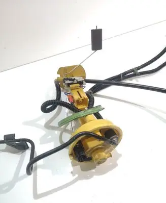 BMW X5 E70 Fuel level sensor 7164316