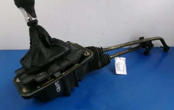 Audi A4 S4 B6 8E 8H Gear shift rod 8E0711290
