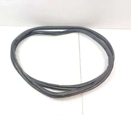 Audi TT TTS Mk2 Trunk rubber seal (body) 8J8827705