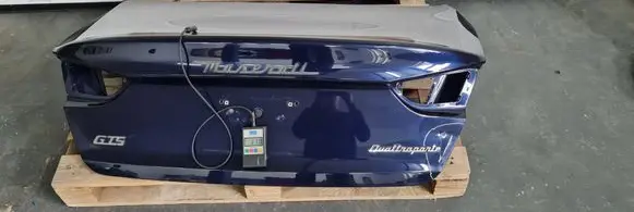 Maserati Quattroporte Tailgate/trunk/boot lid