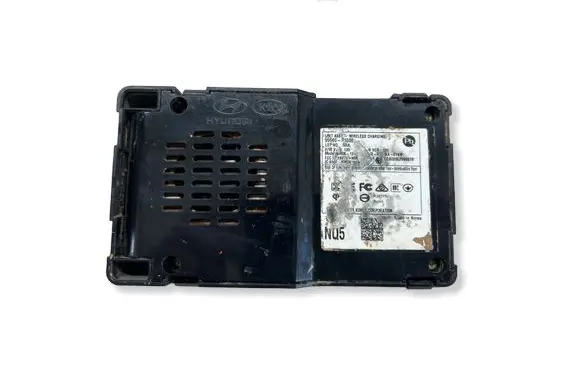 KIA Sportage Wireless charging module 95560P1000