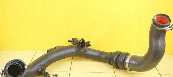 Ford Kuga II Air intake duct part JT4E9U465AA M8MA