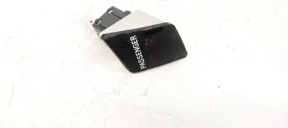 Passenger airbag on/off switch