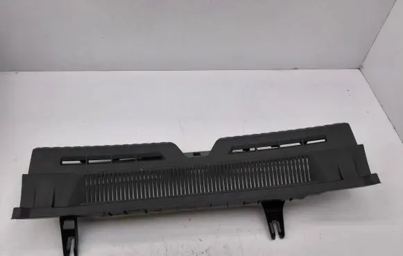 Audi A1 Trunk/boot sill cover protection 82a863471