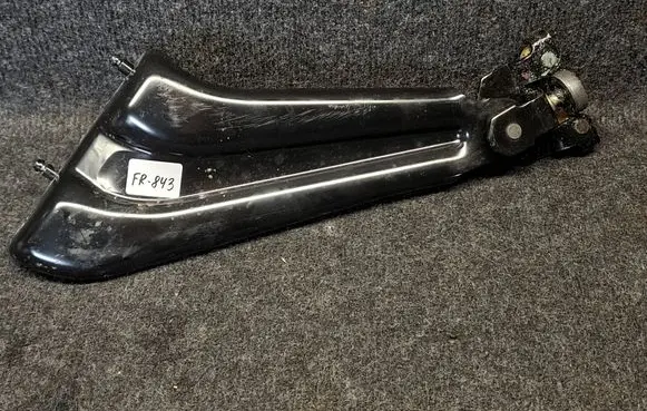 Citroen Berlingo Sliding door middle roller runner 9816964880