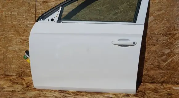 Opel Corsa F Front door 
