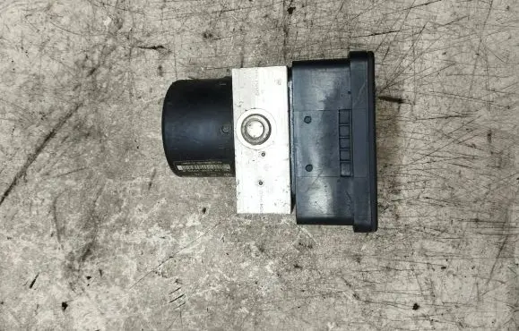 Volkswagen Golf V ABS Pump 1K0907379AA 00005305G1 10096003603
