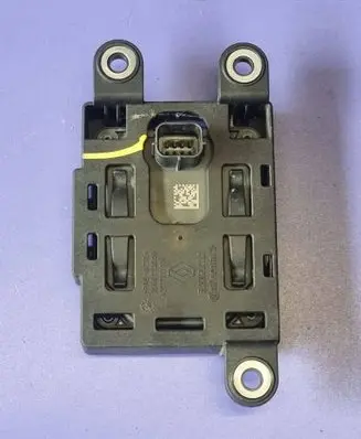 Dacia Sandero III Distronic sensor radar 285J94114R A2C7763690500 284474062R