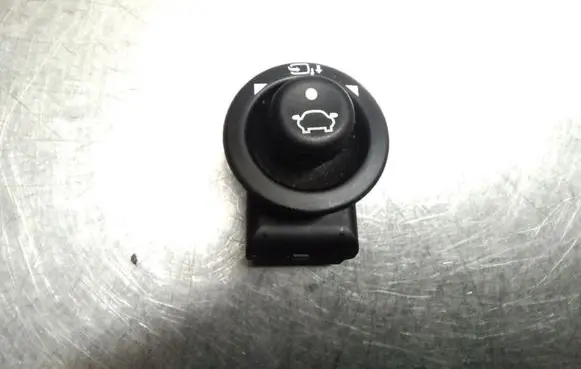Ford Mondeo Mk III Wing mirror switch 1S7T17B676AA