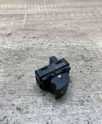 BMW 5 E60 E61 Electric window control switch 6922244